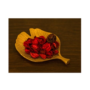 Bol décoratif à double couche en aluminium et acier élégant avec accent de tête de cerf doré - Product Image 1