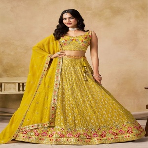 Fournisseur de Lehenga Choli en Georgette avec des broderies de sequins, de zari, de resham et de badla, de Surat Woman Fashion - Product Image 1