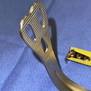 ไม้กดลิ้นสแตนเลสแบบใช้ซ้ำได้ ทนทาน คุณภาพสูง เกรดผ่าตัด สำหรับการใช้งานทางคลินิก คุณภาพทางการแพทย์ระดับพรีเมียม - Product Image 4