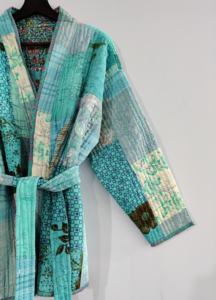 Chaqueta de invierno Unisex hecha a mano abrigo indio algodón seda corto acolchado estilo Kantha bordado bohemio Patchwork chaqueta acolchada - Product Image 3