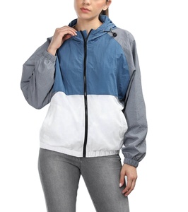 Chaqueta Cortavientos con Capucha Personalizada para Mujer, Impermeable, 100% Poliéster, Cierre de Cremallera, Talla Grande, Ropa de Abrigo para Invierno - Product Image 1