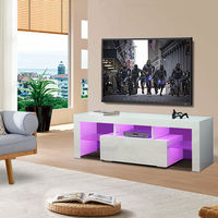 Soporte de TV LED de Madera Sólida Tradicional para Televisores de 60-64 Pulgadas, Iluminación con Cambio de Color, Ecológico, Blanco, Diseño Moderno, Multifuncional