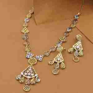 Colliers en chaîne de boîte en laiton plaqué 3 tons, vente en gros, bijoux de mode, bijoux multicolores - Product Image 1