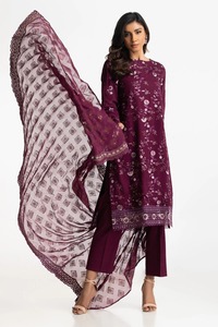 Robe de soirée pour femmes Qualité supérieure Robe décontractée pour femmes Matériau respirant Lavable Vente en ligne à bas prix - Product Image 4