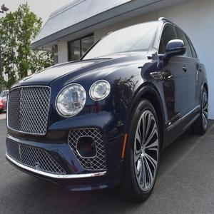 BENTLEY BEN-TAYGA V8 SUV Crossover AWD 2021 USADO CON BAJO KILOMETRAJE - Product Image 1