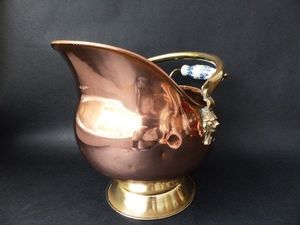 ถังถ่านหินทองแดงสไตล์โบราณสำหรับตกแต่งเตาผิงและการใช้งานในการจัดเก็บและแบกถ่านหินหรือไม้ในบ้าน - Product Image 3