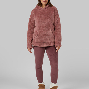 Sweat à capuche en Sherpa pour femmes adultes pour l'extérieur Sweat à capuche surdimensionné à manches longues imprimé personnalisé pour femmes - Product Image 3