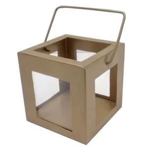 Decoración de lujo para el hogar Diseño clásico hecho a mano Linterna verde Soporte de vela de madera Acabado recubierto de polvo para luces y tarros de diseñador - Product Image 5