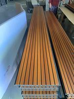 Plafonds suspendus modernes en PVC rainuré 300*8/8.5/9/9.5mm, faciles à installer, pour hôtels, faux plafond, grille de plafond, Cielo Raso PVC rainuré