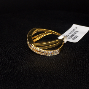 แหวนทองคำ 14K ดีไซน์หรูหรา ประดับเพชรทรงบริลเลียนต์ 0.38 กะรัต ความใส SI เหมาะสำหรับโอกาสพิเศษและสวมใส่ในชีวิตประจำวัน - Product Image 4