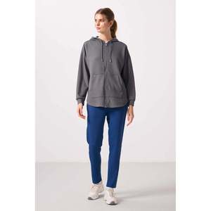 Sudadera con Capucha Extra Grande de Textura Suave Tommylife para Mujer - 97302 Negro - Beige - Product Image 6