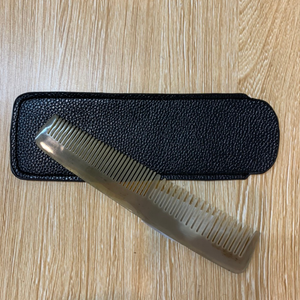 Peine de cuerno más vendido hecho a mano de Vietnam 13 peine de cuerno personalización amplia de fábrica de Vietnam en 2023 - Product Image 3