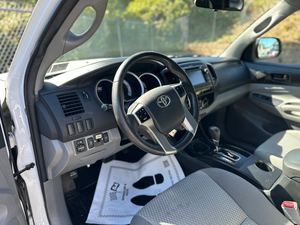 NEATLY USED 2013 pour Tacoma Double Cab SB V6 4WD Conduite à gauche 50001-75000 Miles 150-200Ps - Product Image 3