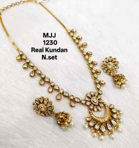 Elegant Bridal Kundan <b>Necklace</b> & <b>Earring</b> <b>Set</b> | Customized Brass Antique <b>Silver</b> Plated, Premium Quality, Great Price for Weddings - Product Image 6