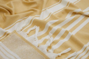 Serviette turque Albatros à rayures, en coton 100%, avec envers en tissu éponge - Product Image 3