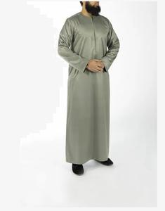 2023 batas bordadas estilo Qatar para hombres venta al por mayor musulmán islámico Thobes Jubbah estilo árabe tradicional de alta calidad - Product Image 5