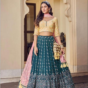 Nuevo diseñador moderno Lehengha Choli Colección exclusiva Georgette 100% Seda Midi Sin espalda Diseñador Bordado Cuatro secuencias Trabajo - Product Image 1