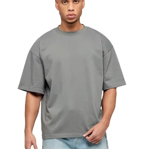 T-shirt oversize tendance pour homme, coupe ample, style streetwear décontracté, coton doux et respirant, idéal pour le quotidien, épaules tombantes, tenue tendance. - Product Image 1