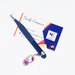 Pince à cils professionnelle à 90 degrés antistatique Extensions en acier inoxydable de précision durables greffage Hello Kitty Charm - Product Image 5