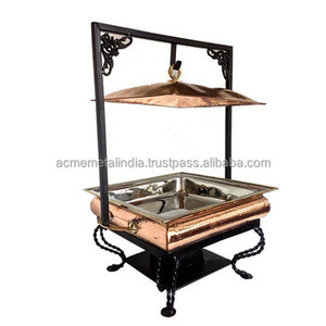 Plato de frotamiento con tapa de madera y soporte de metal en acabado chapado en oro para juegos de bufés de cocina y restaurante de calidad superior - Product Image 3