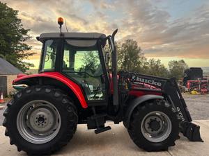 Tracteur agricole Massey Ferguson 5455 4x4 100 ch Puissance nominale du moteur Garantie 4 ans Origine DE Boîte de vitesses 75 ch Moteur 70 ch 45 ch - Product Image 2