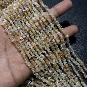 Chips de ópalo etíope amarillo Centro Perforado Opal Heishi Beads Venta al por mayor Cuentas de forma desigual - Product Image 4