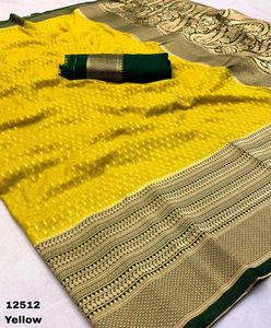 Nouvelle tenue Evergreen haute sur demande attrayant Khadi Georgette Saree Blouse avec tissage fabrication de travaux de l'Inde à vendre - Product Image 5