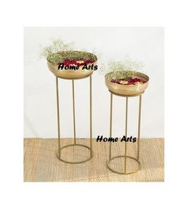 Cuenco de flores de forma redonda de buen diseño con soporte de Color dorado de hierro Urli de mayor calidad de fabricación en artes caseras - Product Image 4