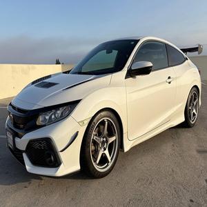 GRAN DEMANDA, HONDA CIVIC SI COUPE 2019, MODIFICACIONES PARA CALLE Y PISTA, TRANSMISIÓN MANUAL DE 6 VELOCIDADES - Product Image 1