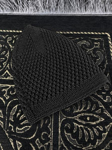 Bonnet de prière Kufi noir en tricot respirant pour hommes – Bonnet léger en maille ouverte, chapeau musulman polyvalent pour usage quotidien - Product Image 6
