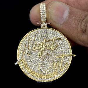 Pendentif logo lettre personnalisé unisexe en or 10K plaqué rhodium, serti de diamants de laboratoire, style hip-hop, taille brillant rond - Product Image 2