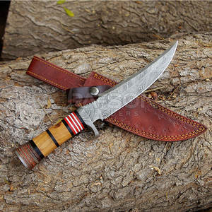 Couteau de chasse à lame fixe compact en acier damas fait à la main avec manche en bois de qualité bricolage - Product Image 6