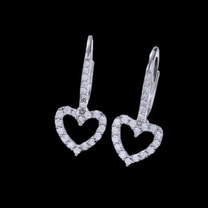 Boucles d'oreilles en forme de cœur en moissanite blanche en argent sterling 925 VVS Clarity Bijoux personnalisés autres colliers de diamants - Product Image 3