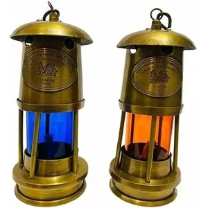 New <b>Brass</b> <b>Lantern</b> Premium Quality High Selling Elegant Decorative <b>Brass</b> <b>Lantern</b> for Home Hotel Interior and Festive Decorative - Product Image 4