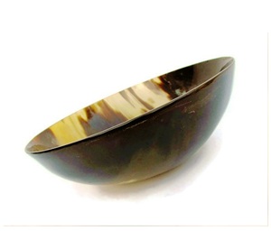Plato de afeitar de cuerno de búfalo Natural 142, formas ovaladas y redondas modernas rústicas para fiestas - Product Image 1