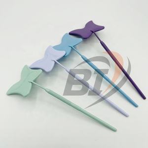 Pinzas de cejas con espejos de pestañas en forma de corazón de mariposa de acero sostenible para extensiones de pestañas - Product Image 4