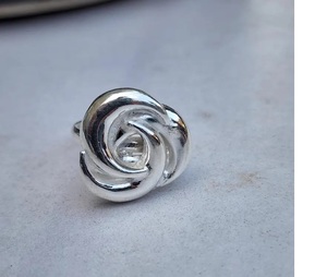 Anillo espiral Sólido 925 Plata esterlina Diseño de remolino Anillo de joyería minimalista hecho a mano para mujer Regalo para ella - Product Image 4