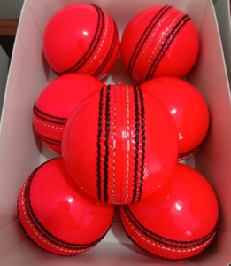New Hot Sale Premium Quality Professional <b>White</b> Color Leather <b>Cricket</b> Balls Custom Color Logo New Arrival Hard <b>Cricket</b> Balls - Product Image 4