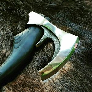 Hacha profesional personalizada de alta calidad, servicio OEM y ODM, hacha de acero inoxidable forjada a mano, Funda de cuero, mango de madera - Product Image 2