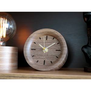Reloj de mesa de madera de excelente mano de obra que combina el apelo estético y el diseño funcional sin esfuerzo. - Product Image 5