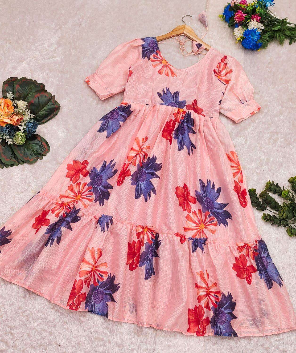 ชมพูฟ้า