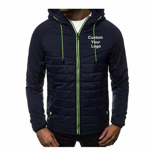 Chaqueta Acolchada con Capucha para Clima Frío, con Logotipo Frontal, Capas Aislantes, Construcción Acolchada, Prenda Superior Duradera para Suministro de Exportación - Product Image 2