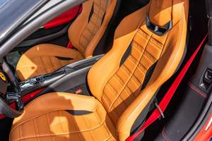 2024 296 GTB AWD Coche de bajo kilometraje, transmisión automática, volante a la izquierda, gasolina, turbo, cuero, R18, en buen estado - Product Image 5