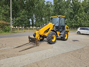 Chargeuse sur pneus agricole JCB TM220 d'occasion |   Chargeur agricole télescopique |   Faible nombre d'heures de fonctionnement |   État d'origine |   Prêt pour l'exportation - Product Image 5