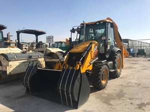 Chargeuse pelleteuse JCB 3CX d'occasion 4x4 avec roues motrices Machine de construction 1 tonne Chargeur sur pneus JCB 2CX - Product Image 3