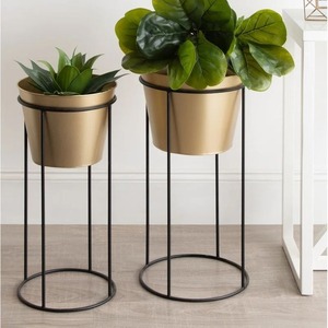 Jardinière durable en métal noir de qualité supérieure avec support adaptée à une utilisation décorative dans des décors minimalistes modernes - Product Image 5