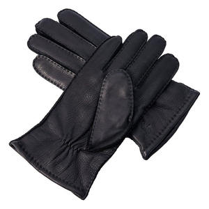 Gants élégants en cuir au poignet pour hommes raffinés à coordonner avec les costumes et les vêtements de cérémonie lors de mariages ou d'événements professionnels - Product Image 6