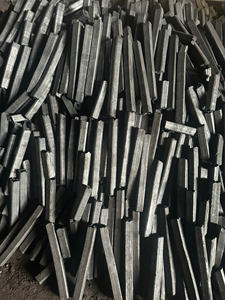 Charbon de sciure de bois carré 100% bois dur provenant de l'usine du Vietnam - BIWOOD COMPANY -+ 84 911 379 511 - Product Image 4