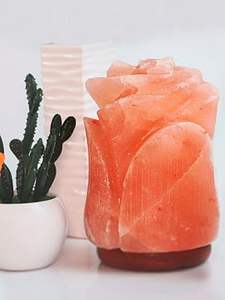 Customized Rose Shape Eco-Friendly Himalayan Salt Lamp High Quality Handmade Modern Style for Unique Home Decor - Product Image 4