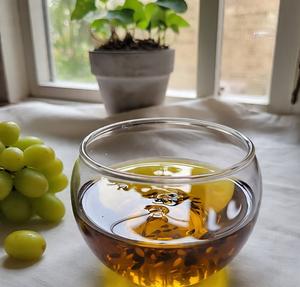 Aceite de Semilla de Uva Orgánico Prensado en Frío 100% Puro y Natural Antienvejecimiento para el Cuidado Facial y Capilar - Product Image 5